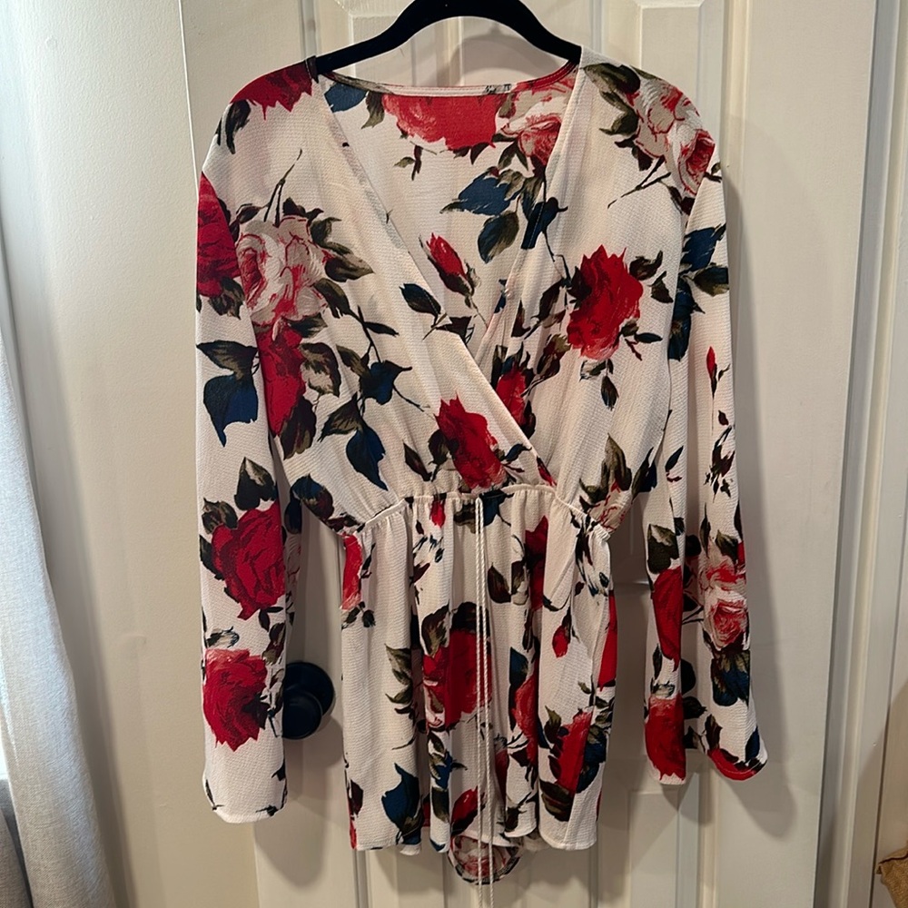 Longsleeve short romper set rose design